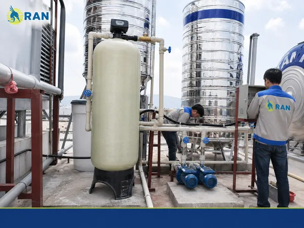 Ran lắp đặt hệ thống lọc nước tổng hoàn thiện cho biệt thự